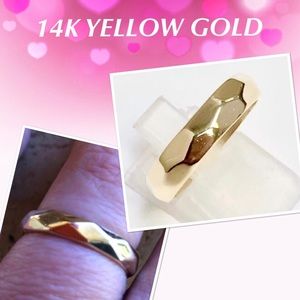 14K Solid Gold Faceted Wedding Band Ring Size 9